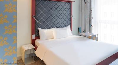 آیبیس استایلس برلین میت