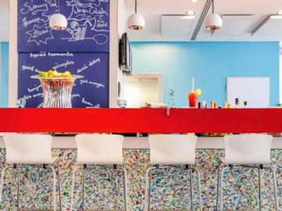 آیبیس استایلس برلین میت