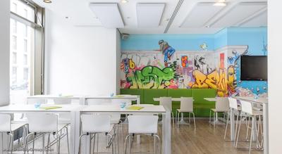 آیبیس استایلس برلین میت