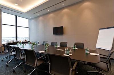 کراون پلازا سنت پیترزبورگ ایرپورت