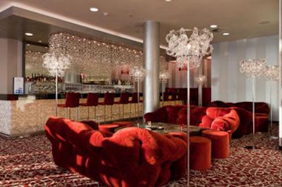 کراون پلازا سنت پیترزبورگ ایرپورت