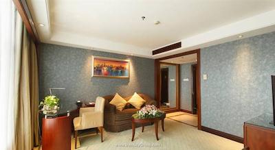 گرند رویال هتل