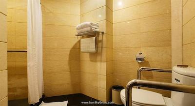 گرند رویال هتل