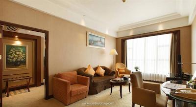 گرند رویال هتل