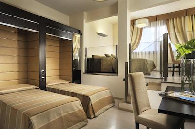 گرند هتل مدیترانه