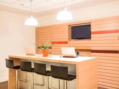 آیبیس میلانو مالپنسا آئروپرتو