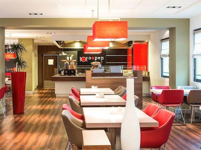 آیبیس میلانو مالپنسا آئروپرتو