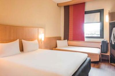 آیبیس میلانو مالپنسا آئروپرتو