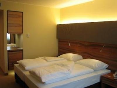 یورواستارز امبسی هتل