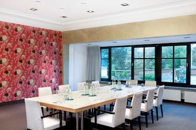 ان اچ اوکم ویسبادن