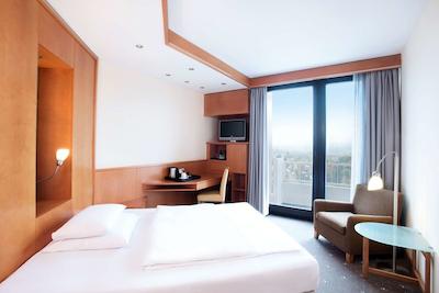 ان اچ اوکم ویسبادن