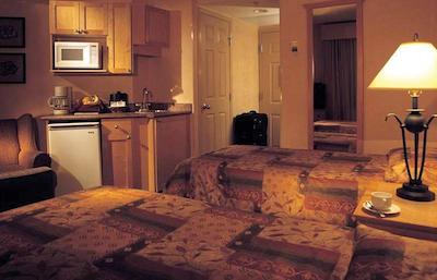 دلتا ویستلر ویلیج سویتس