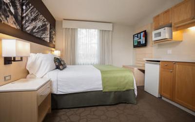 دلتا ویستلر ویلیج سویتس