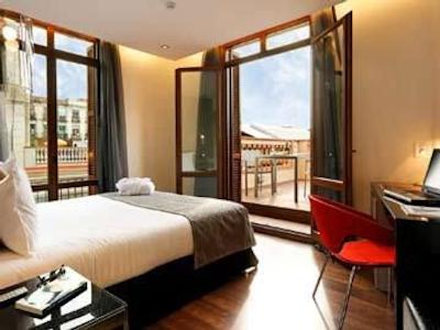 یورواستارز رمبلس بوکریا