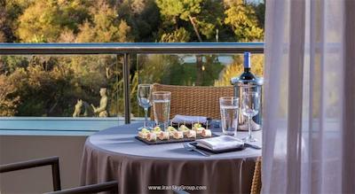 رادیسون بلوا پارک هتل آتن