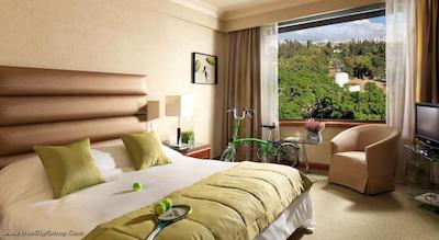 رادیسون بلوا پارک هتل آتن