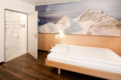 بسیلی سویس کوالیتی زوریخ