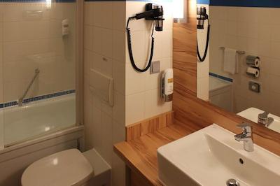 استار این هتل پرمیوم برمن کلومبوس بای کوالیتی