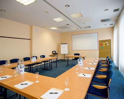 استار این هتل پرمیوم برمن کلومبوس بای کوالیتی