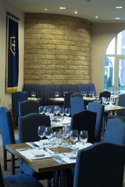 وین هوس دریم کستل ات دیزنی لند پاریس