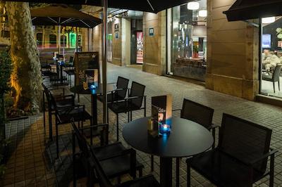 کاتالونیا اکزمپل 1864