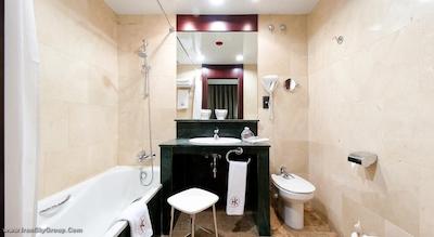 کاتالونیا اکزمپل 1864