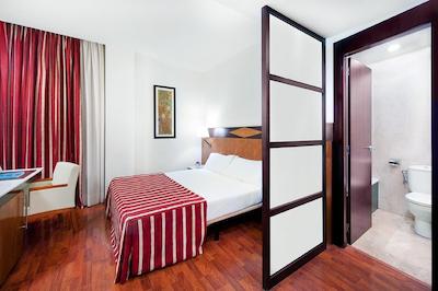 کاتالونیا اکزمپل 1864