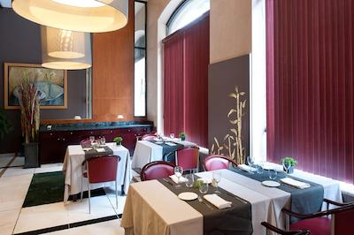 کاتالونیا اکزمپل 1864