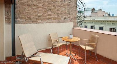 کاتالونیا اکزمپل 1864