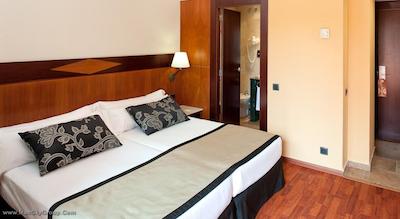 کاتالونیا اکزمپل 1864