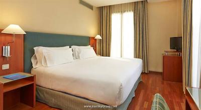 ان اچ بارسلونا سنترو