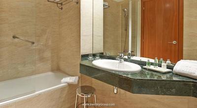 ان اچ بارسلونا سنترو