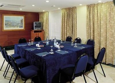 ان اچ بارسلونا سنترو