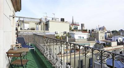 ان اچ بارسلونا سنترو