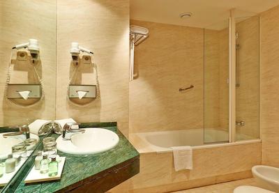 ان اچ بارسلونا سنترو