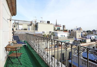 ان اچ بارسلونا سنترو