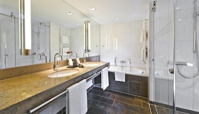 دورینت ام هومارکت کلن