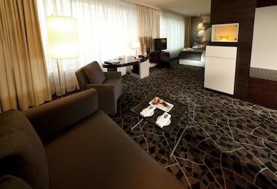 دورینت ام هومارکت کلن