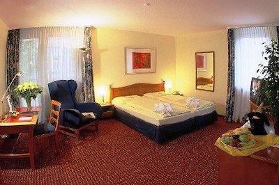 ازیموت هتل نورمبرگ