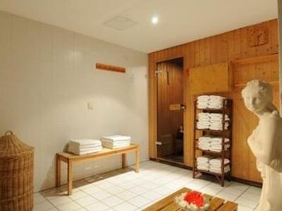 ازیموت هتل نورمبرگ