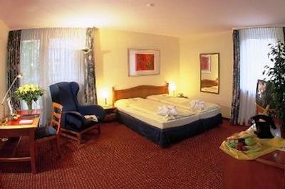 ازیموت هتل نورمبرگ