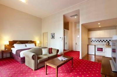 کويست گرند هتل ملبورن