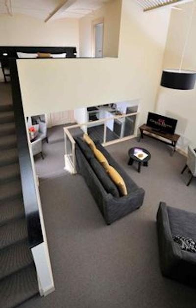 کويست گرند هتل ملبورن