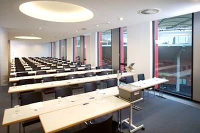 هیلتون گاردن این اشتوتگارت نکارپارک