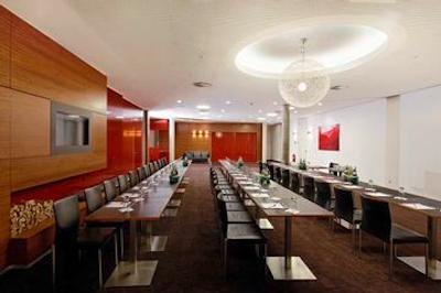 هیلتون گاردن این اشتوتگارت نکارپارک