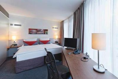 هیلتون گاردن این اشتوتگارت نکارپارک