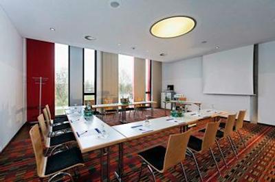 هیلتون گاردن این اشتوتگارت نکارپارک