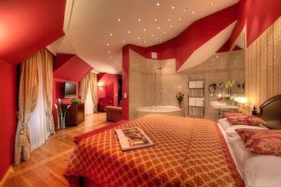 آستریا ترند آناناس