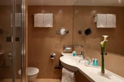 آستریا ترند آناناس