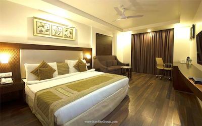 له روی دهلی هتل